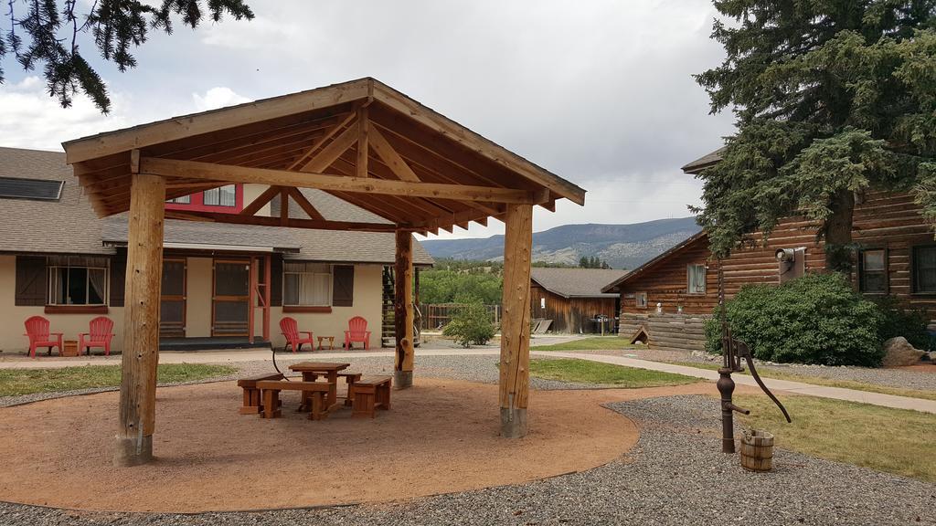 סאות' פורק The Spruce Lodge מראה חיצוני תמונה